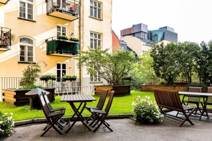 Сад в доме - уютная зона отдыха на балконе или внутренний дворик - идеи для создания оазиса комфорта и природы