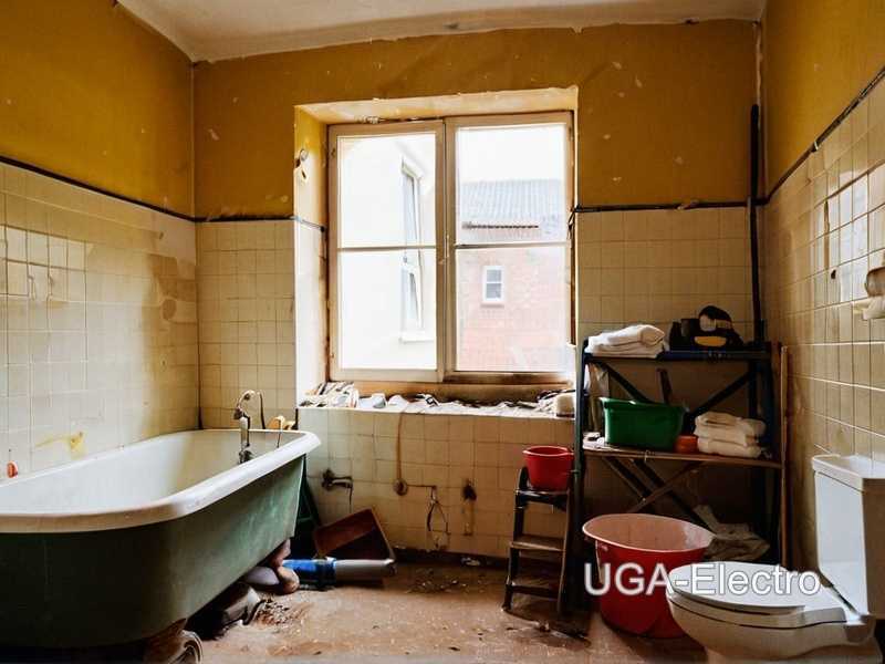 Какие нюансы отделки учитывать при объединении кухни с гостиной